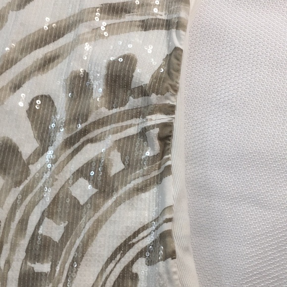 ~3 for $20~ Chico’s Zenergy sequin tank top - Picture 6 of 6